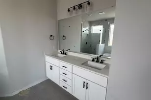 260 Bloomington Loop, Hutto, TX 78634 - Photo 5