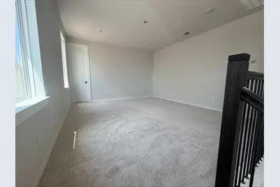 260 Bloomington Loop, Hutto, TX 78634 - Photo 7
