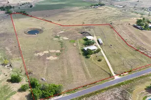 2351 Co Rd 487, Taylor, TX 76574 - Photo 7