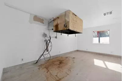 708 W 8th Street, Hearne, TX 77859 - Photo 5