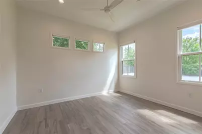 5805 Chesterfield Avenue, Austin, TX 78752 - Photo 25
