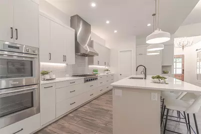 5805 Chesterfield Avenue, Austin, TX 78752 - Photo 11