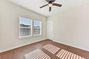 17012 Marsh Wren Pass Dr, Pflugerville, TX 78660 - Photo 17