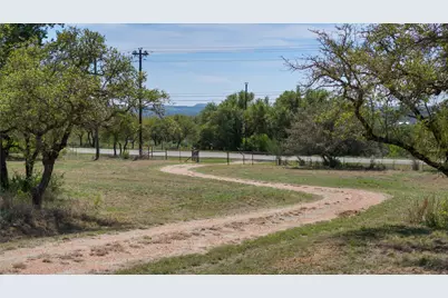 2502 Ranch Road 1323, Johnson City, TX 78636 - Photo 11