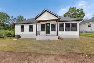 137 N Pohakea Dr, Bastrop, TX 78602 - Photo 33
