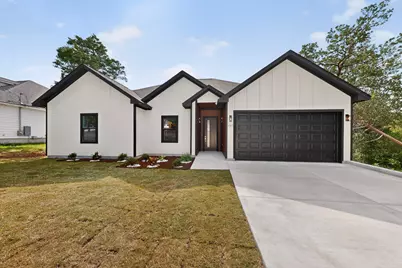 137 N Pohakea Drive, Bastrop, TX 78602 - Photo 3