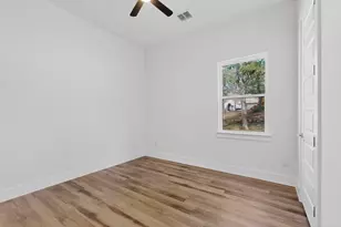 137 N Pohakea Dr, Bastrop, TX 78602 - Photo 25