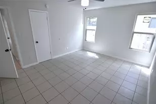 8809 Piney Point, Austin, TX 78729 - Photo 7