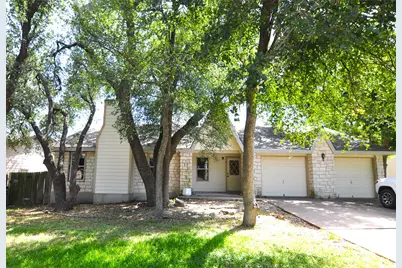 8809 Piney Point #B, Austin, TX 78729 - Photo 3