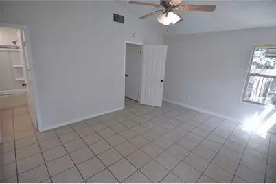 8809 Piney Point #B, Austin, TX 78729 - Photo 9