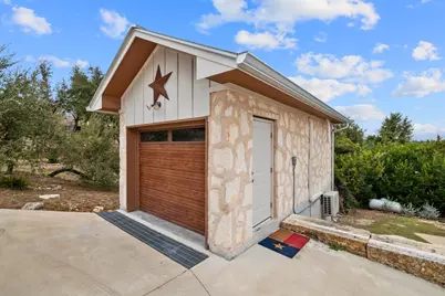 4408 Hennig Drive, Austin, TX 78738 - Photo 23
