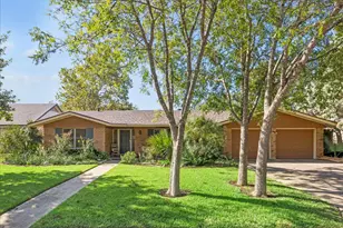 3009 McElroy Dr, Austin, TX 78757 - Photo 23