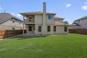 216 Arrezo Ln, Georgetown, TX 78628 - Photo 31