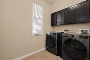 216 Arrezo Ln, Georgetown, TX 78628 - Photo 29