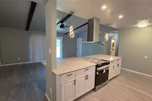 1108 Gobi Dr, Austin, TX 78745 - Photo 3