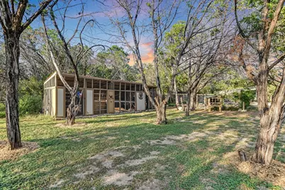 1005 County Road 414, Spicewood, TX 78669 - Photo 37