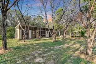 1005 Co Rd 414, Spicewood, TX 78669 - Photo 37