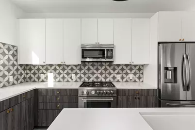 2624 Metcalfe Road #17, Austin, TX 78741 - Photo 9
