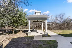 2624 Metcalfe Rd, Austin, TX 78741 - Photo 35