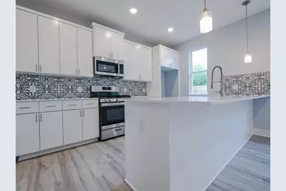 1042 Rosemont Street #2, Austin, TX 78723 - Photo 7