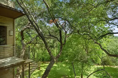 3806 Spirit Lake Cove, Austin, TX 78746 - Photo 17