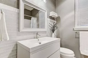 8914 Bridgewood Trail, Austin, TX 78729 - Photo 25
