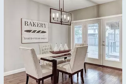 8914 Bridgewood Trail, Austin, TX 78729 - Photo 19