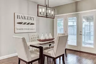 8914 Bridgewood Trail, Austin, TX 78729 - Photo 19