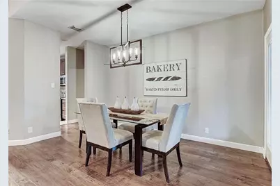 8914 Bridgewood Trail, Austin, TX 78729 - Photo 17
