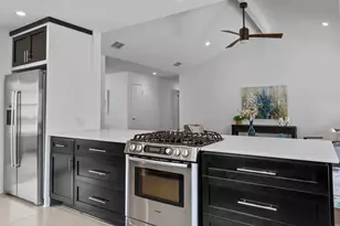 3904 Cordova Dr, Austin, TX 78759 - Photo 7