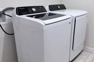 605 Elm Green St, Hutto, TX 78634 - Photo 9