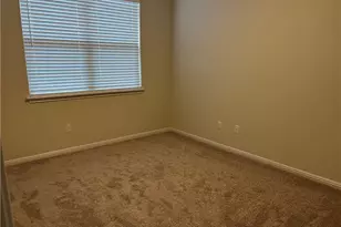 605 Elm Green St, Hutto, TX 78634 - Photo 11