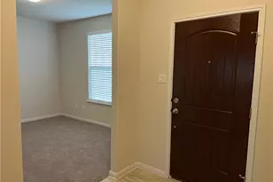 605 Elm Green St, Hutto, TX 78634 - Photo 3