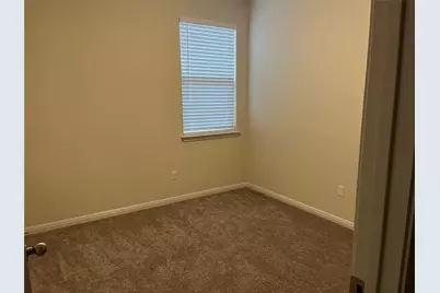 605 Elm Green Street, Hutto, TX 78634 - Photo 15