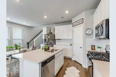 236 Lost Mine Peak Lane, Dripping Springs, TX 78620 - Photo 11