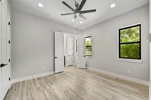 1121 Covered Bridge Dr, Driftwood, TX 78619 - Photo 29