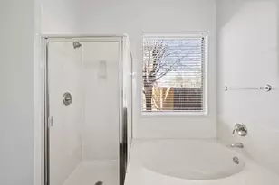 320 Lone Star Blvd, Hutto, TX 78634 - Photo 25