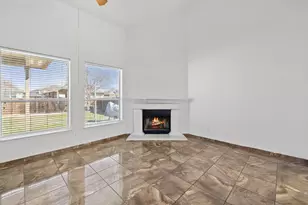 320 Lone Star Blvd, Hutto, TX 78634 - Photo 15