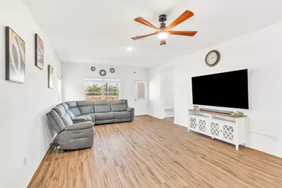 212 Flint Mountain Road, Georgetown, TX 78628 - Photo 7