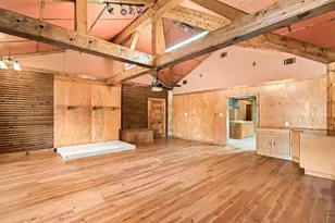 55 County Line Rd, Dale, TX 78616 - Photo 9