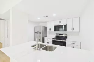 2124 Burton Dr, Austin, TX 78741 - Photo 1