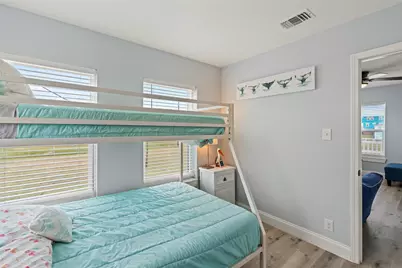 3929 4th Street, Galveston, TX 77554 - Photo 19