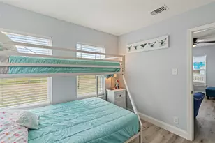 3929 4th St, Galveston, TX 77554 - Photo 19