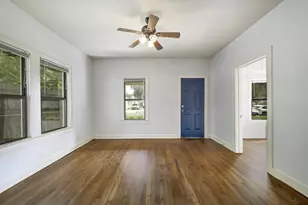 1907 W 37th St, Austin, TX 78731 - Photo 3