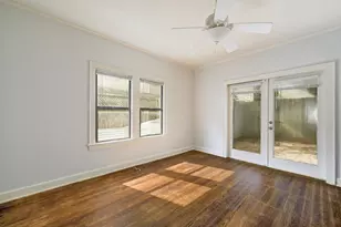 1907 W 37th St, Austin, TX 78731 - Photo 15