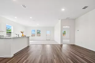 1305 Morris Loop, San Marcos, TX 78666 - Photo 5