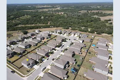 201 Constitution Street, Liberty Hill, TX 78642 - Photo 39