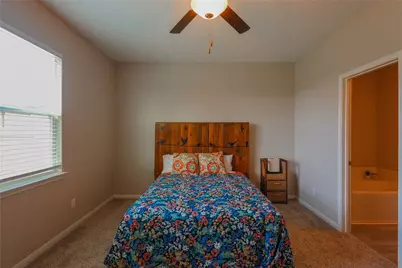 201 Constitution Street, Liberty Hill, TX 78642 - Photo 29