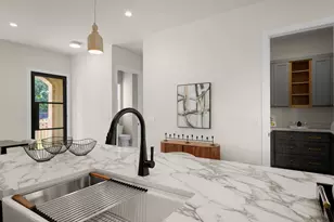3103 Garwood St, Austin, TX 78702 - Photo 11