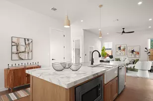 3103 Garwood St, Austin, TX 78702 - Photo 9